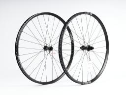 DT SWISS M1900 Spline 30mm zapletená kola MTB 29", př. Boost 15x110mm, zd. Boost 12x148mm Micro Spline 12kolo