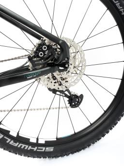 Kolo MTB 29"   Lee Cougan Revenge   /Sram SX  Eagle 1x12  , velikost  M -19" zeleno-černá matná