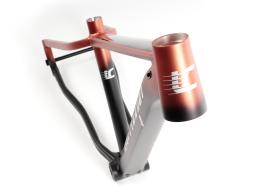 Kolo MTB 29"  Lee Cougan Droid  Shimano XT / SLX  1x12 , velikost  M -19" měděná -černá matná