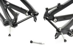 Celoodpružené eloktrokolo  MTB 29"/27,5"  Lee Cougan E-Quest - Brose S / 720Wh-20Ah / Shimano Deore  1x12   , velikost  S -16"  – barva černo- šedá matná