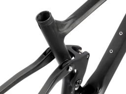 Celoodpružený karbonový rámový set   MTB 29" Lee Cougan Crossfire , velikost  S -16" (42cm) barva černá/chameleon lesk