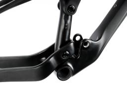 Celoodpružený karbonový rámový set   MTB 29" Lee Cougan Crossfire , velikost  S -16" (42cm) barva černá/chameleon lesk