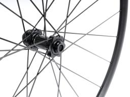 Zapletené přední kolo Silniční/Gravel  Mavic Open Disc /Formula Disc Center Lock  12/100mm