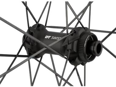 DT Swiss P1800 Spline 32 zapletené kola silniční př. 12x100mm, zd.  12x142mm Disc - centerlock  HG 11kolo