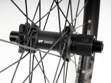 DT Swiss H1900 Spline Hybrid MTB 27,5" 35 mm IS zapletená kola