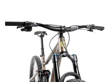 Celoodpružené MTB 29" Lee Cougan Quest SHIMANO Deore XT Di2 M8250 1x12 , velikost L – 19" (48 cm), hnědozlatá matná