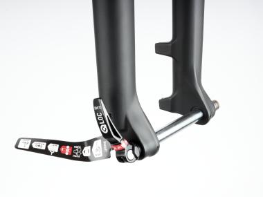 SR Suntour XCM32 LOR  DS 29" ,  15x100mm , zdvih 80mm odpružená vidlice MTB 29"