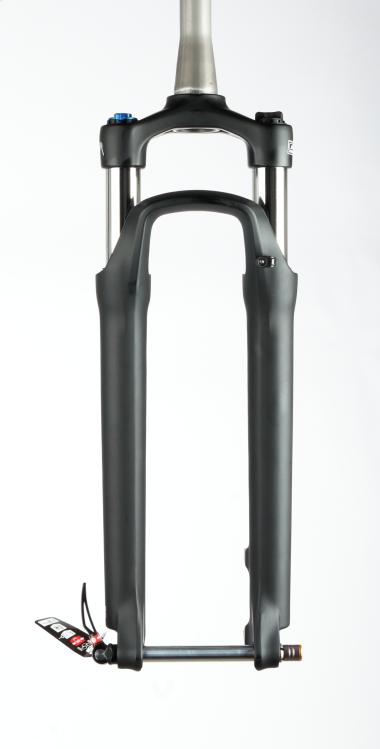 SR Suntour XCM32 LOR  DS 29" ,  15x100mm , zdvih 80mm odpružená vidlice MTB 29"