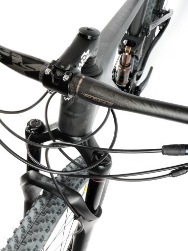 Celoodpružené MTB 29" kolo Spyder Cross  Shimano SLX 1x12 velikost  M – 18" (46 cm)   – barva dle přání