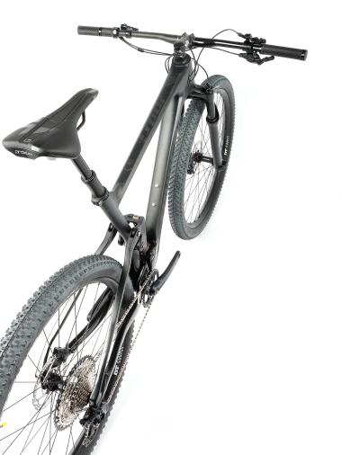Celoodpružené MTB 29" kolo Spyder Cross  Shimano SLX 1x12 velikost  M – 18" (46 cm)   – barva dle přání