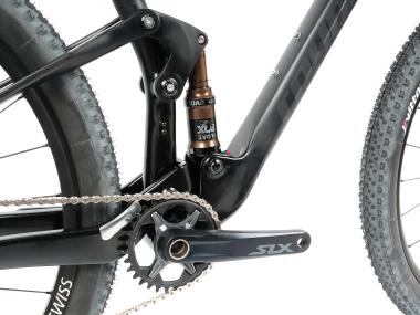 Celoodpružené MTB 29" kolo Spyder Cross  Shimano SLX 1x12 velikost  M – 18" (46 cm)   – barva dle přání