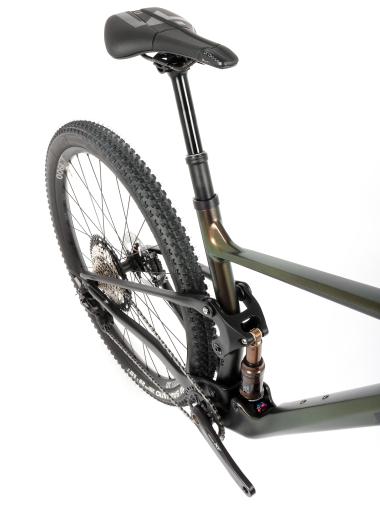 Celoodpružené MTB 29" kolo Spyder Cross  SRAM X01 Eagle 1x12 velikost  M – 18" (46 cm)    – barva dle přání
