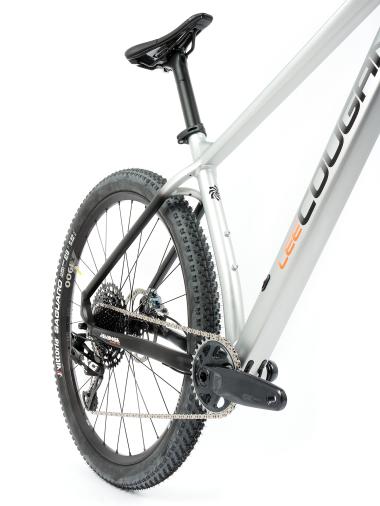 Kolo MTB 29"  Lee Cougan Revenge SRAM X01 Eagle 1x12 , velikost  M -19" stříbrno-černá matná