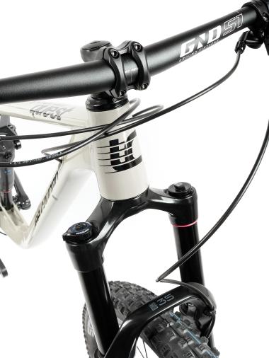 Celoodpružené MTB 29" Lee Cougan Quest Shimano Deore 1x12, velikost M – 17,5" (44 cm), šedá lesklá