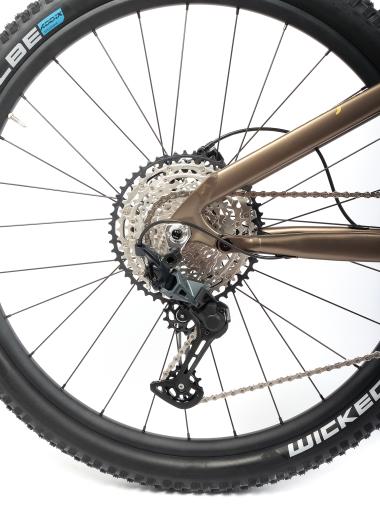 Celoodpružené MTB 29" Lee Cougan Quest Shimano SLX 1x12, velikost L – 19" (48 cm), hnědozlatá matná
