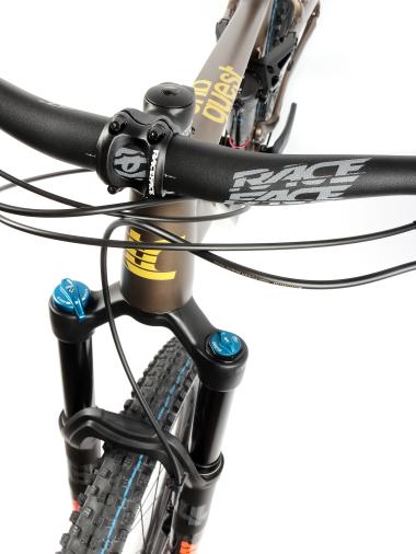 Celoodpružené MTB 29" Lee Cougan Quest Shimano SLX 1x12, velikost L – 19" (48 cm), hnědozlatá matná