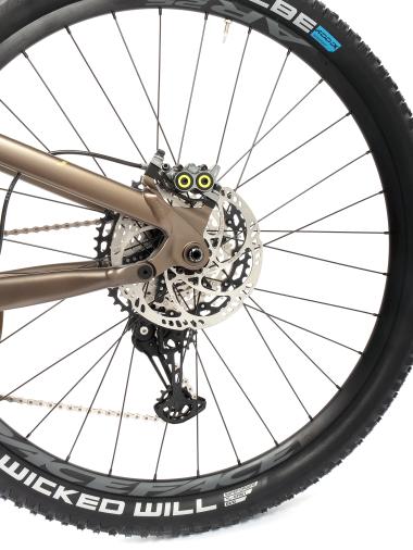 Celoodpružené MTB 29" Lee Cougan Quest Shimano XT/SLX 1x12, velikost M – 17,5" (44 cm), hnědozlatá matná