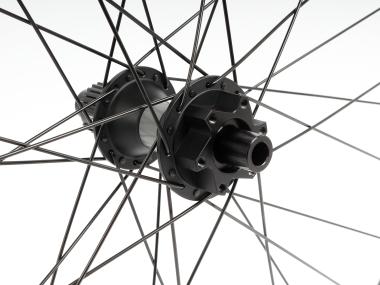 Zapletená kola MTB 29" Race Face Disc - DT SWISS DT 370 Disc Micro Spline 6děr, přední Boost 15x110mm, zadní Boost 12x148mm