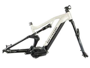 MTB 29"/27,5"  E-bike kompletní  set  Lee Cougan E-Quest -  Brose Drive S-Mag 90Nm ,720Wh-20Ah , vidlice Rock Shox 35 Silver TK Air 150mm , tlumič Rock Shox Deluxe Select + ,  velikost M -17,5" (45cm) , barva černo- šedá matná