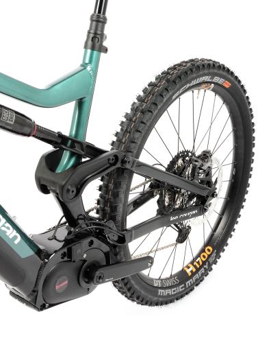 Celoodpružené elektrokolo  MTB 29"/27,5" Lee Cougan E-Quest – Brose S / 725 Wh, 20 Ah / Shimano XT 1x12 , velikost M – 17,5" – barva černo-military green lesklá