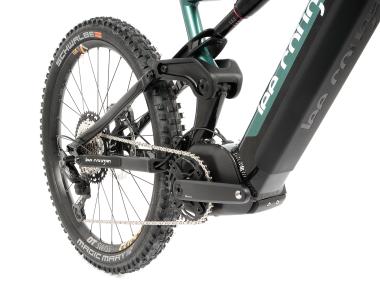 Celoodpružené elektrokolo  MTB 29"/27,5" Lee Cougan E-Quest – Brose S / 725 Wh, 20 Ah / Shimano XT 1x12 , velikost M – 17,5" – barva černo-military green lesklá