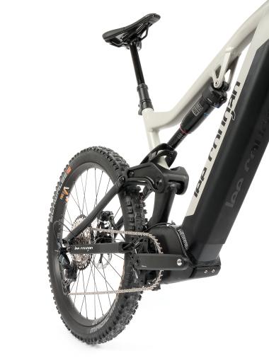 Celoodpružené elektrokolo  MTB 29"/27,5" Lee Cougan E-Quest – Brose S / 725 Wh, 20 Ah / Shimano SLX 1x12, velikost M – 17,5" – barva černo-šedá matná