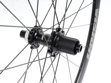 Vision -FSA Team 30 Disc TLR 30 mm CL  HG silniční zapletená kola