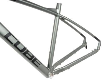 Kolo MTB 29" Cube Aim Race Shimano CUES U4000 1x9, velikost L – 18", kovověšedá (flashgrey)