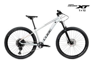 Kolo MTB 27,5" Cube Aim Race Shimano Deore XT/SLX 1x12, velikost S – 14", stříbrná