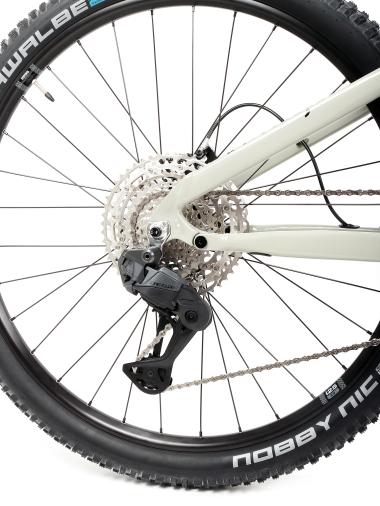 Celoodpružené MTB 29" Lee Cougan Quest SHIMANO Deore Di2 M6250 1x12, velikost M – 17,5" (44 cm), šedá lesklá