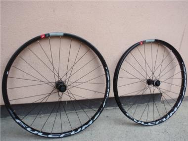 Fulcrum E-Fire 700  MTB 29"/27,5"zapletená kola Disc  6děr  přední 15x110 mm zadní 12/148mm  Boost Sram XD barva černá
