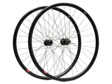 Zapletená kola Gravel/Silniční Mach1 560 Disc – Novatec D041SB/Novatec D982TSB – 12x110/12x148 – Disc Center Lock – pár
