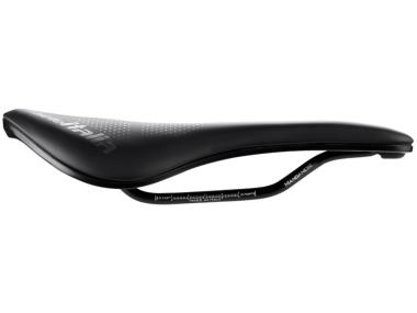 Selle Italia Novus Evo Boost Superflow manganové sedlo černé