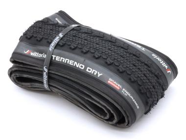 Vittoria Terreno Dry Gravel Endurance TLR 650 x 47C   plášť MTB 27,5" kevlar antracit-černá