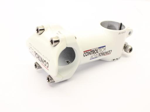 Představec Controltech ONE délka 80mm ,bílá barva,31,8mm -demontovaný z předváděcího kola