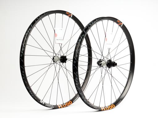 DT Swiss H1700 Spline zapletená kola MTB 29''/27,5''