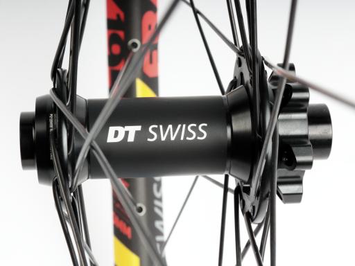 DT Swiss FR1950 Spline MTB 27,5'' 30 mm IS 15/110 mm BOOST přední zapletené kolo