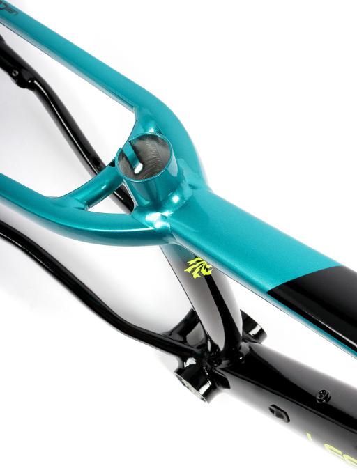 Kolo MTB 29" Lee Cougan Droid Shimano Deore 1x12, velikost M – 19", modro-černá lesklá