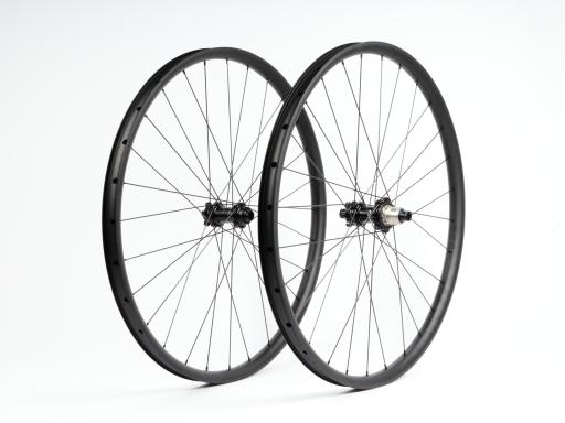 Zapletená kola  MTB 29" Syntace V25i 25mm Sram XD  Boost 15x110 / 12x148mm