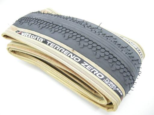 Vittoria Terreno Zero Gravel 700x47 / 47-622 Graphene 2.0  TLR plášť, kevlar skládací