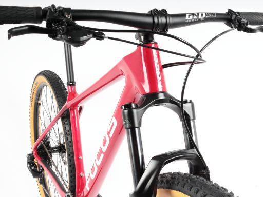 Kolo MTB 29"  FOCUS Raven 8.8  Sram SX  Eagle 1x12 , velikost M -18" červená - lesklá