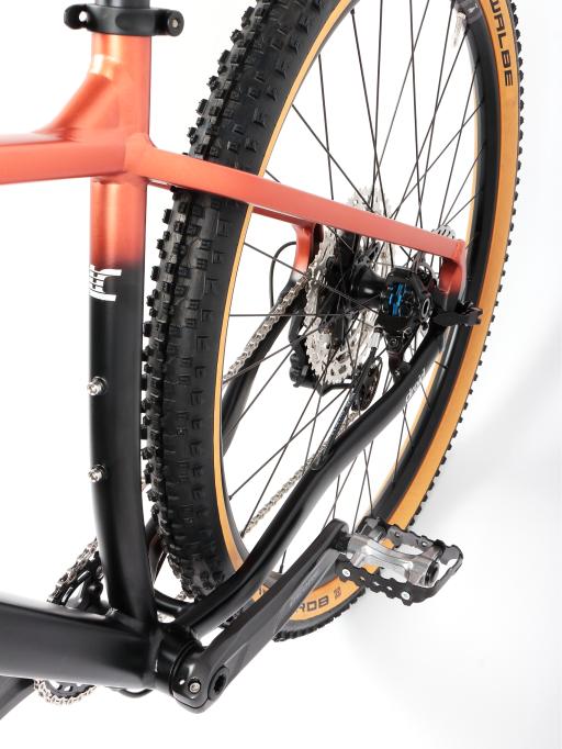 Kolo MTB 29"  Lee Cougan Droid  Shimano Deore  1x11 , velikost M -19" měděná -černá matná