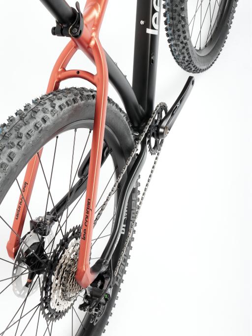 Kolo MTB 29" Lee Cougan Droid Shimano XT  1x12 , velikost M -19" měděná -černá matná