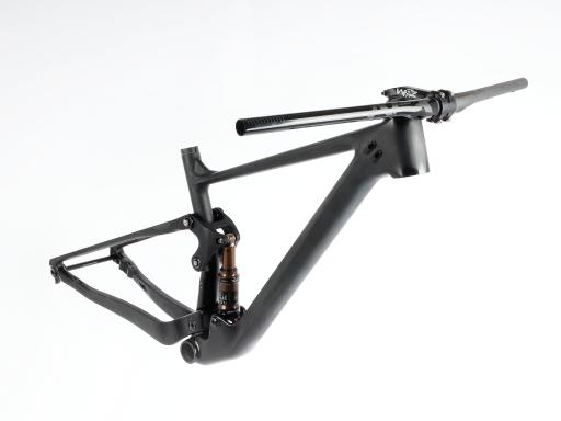 Celoodpružené MTB 29" kolo Spyder Cross  SRAM X01 Eagle 1x12 velikost  L – 19,5" (49,5 cm)   – barva dle přání