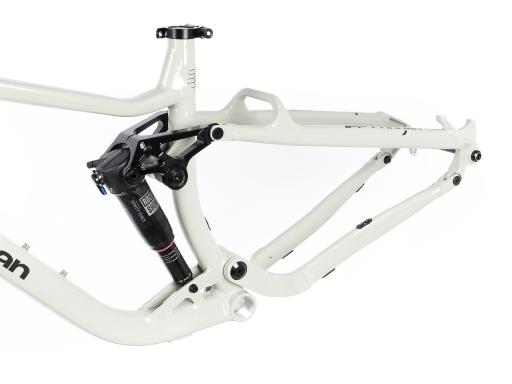 Celoodpružené  MTB 29" Lee Cougan Quest  Shimano Deore  1x12 , velikost   M -17,5" (44cm) - barva šedá lesklá