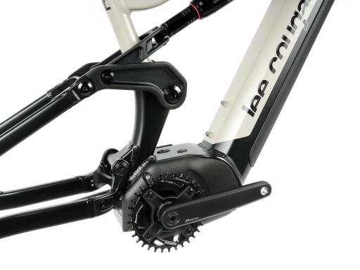 MTB 29"/27,5"  E-bike kompletní set Lee Cougan E-Quest – Brose Drive S-Mag 90Nm, 720Wh-20Ah, vidlice Rock Shox 35 Silver TK Air 150mm, tlumič Rock Shox Deluxe Select +, velikost S–16" (42cm), barva černo-šedá matná