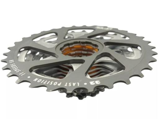 XLC  Xtralight  12-25  11kolo kazeta silniční pro ořech Campagnolo , BOX