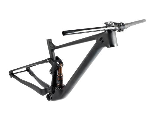 Celoodpružený karbonový rámový set   MTB 29" Lee Cougan Crossfire , velikost  S -16" (42cm) barva černá/chameleon lesk