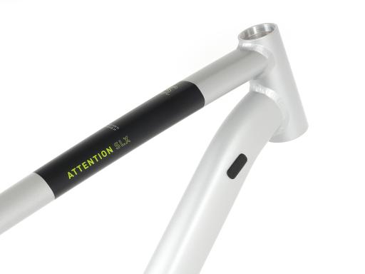 Kolo MTB 29" Cube Attention SLX Shimano CUES U6000 1x10, velikost XXL – 22", stříbrnošedá