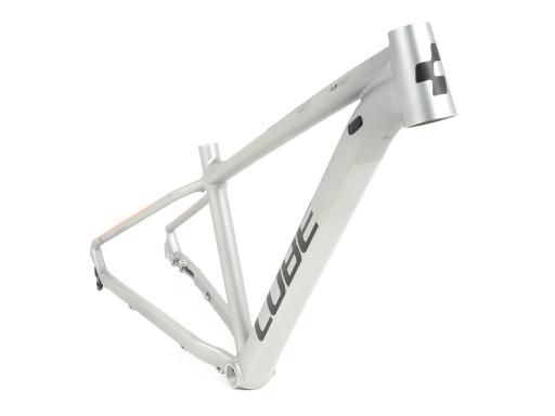 Kolo MTB 27,5" Cube Aim Race Shimano Deore 1x10, velikost S – 14", stříbrná